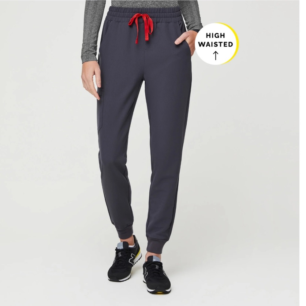 Figs Women's High-Waisted Jogger Pants - Gray with Red Accents